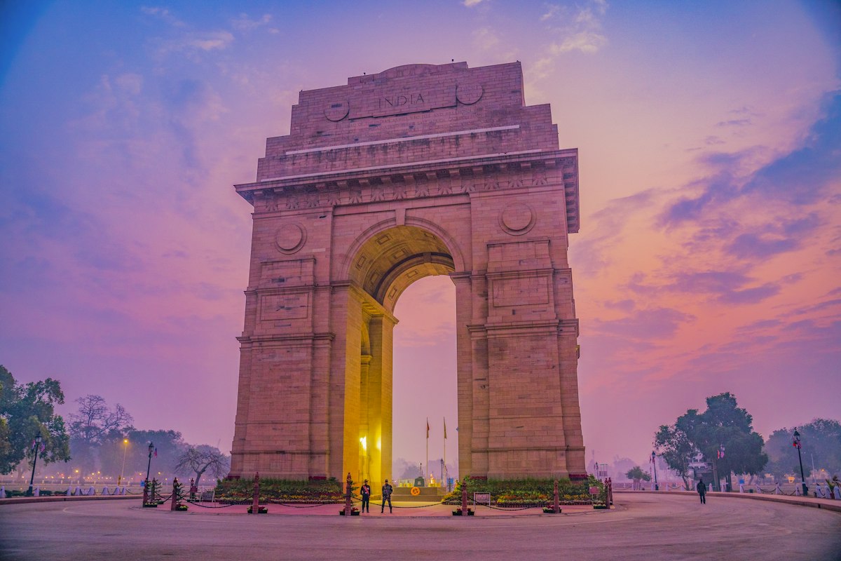 Shastri Jayanti: Modi, Murmu honour ‘Jai Jawan, Jai Kisan’ legacy at Vijay Ghat Shastri Jayanti: Modi, Murmu honour ‘Jai Jawan, Jai Kisan’ legacy at Vijay Ghat