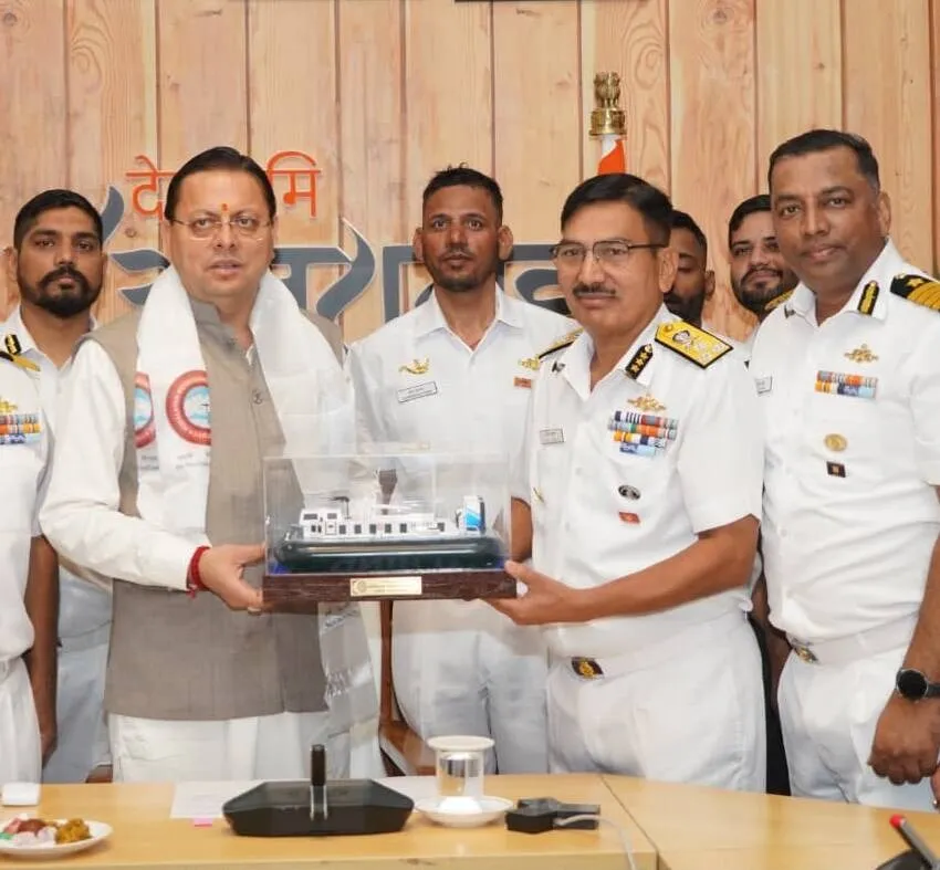 Mount Mukut expedition: CM Pushkar Singh Dhami with Coast Guard team members at the flag-in in Dehradun