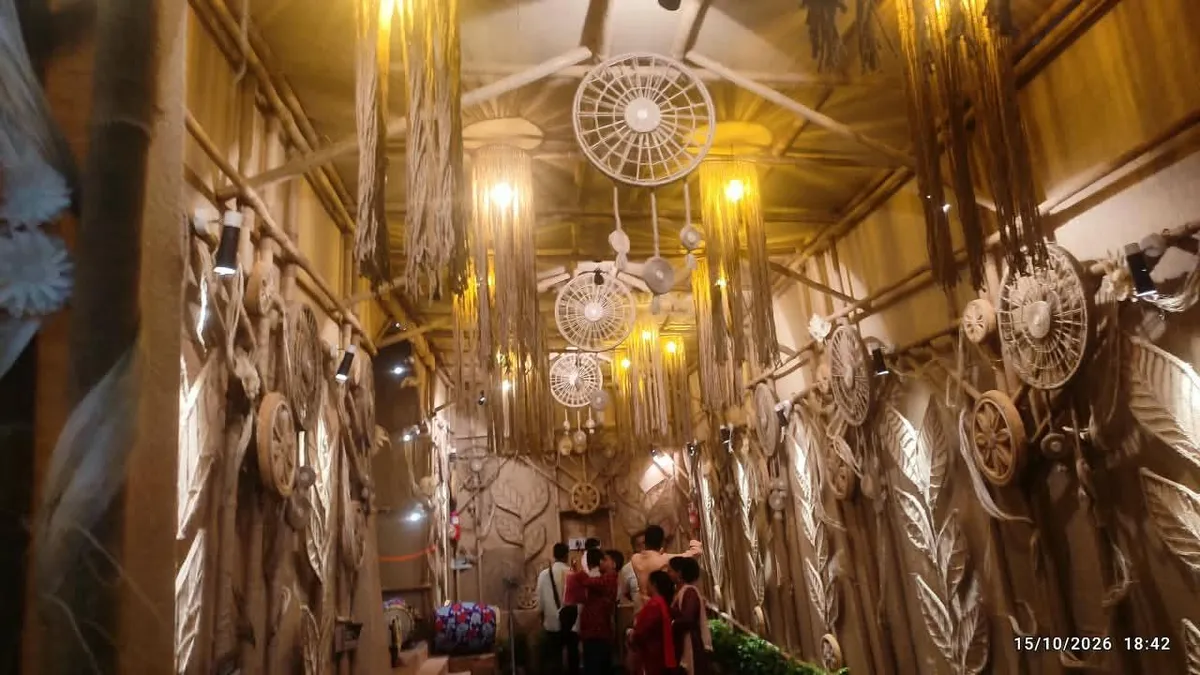 eco-friendly Durga Puja: Jute decorations inside a Durga Puja pandal in Kolkata