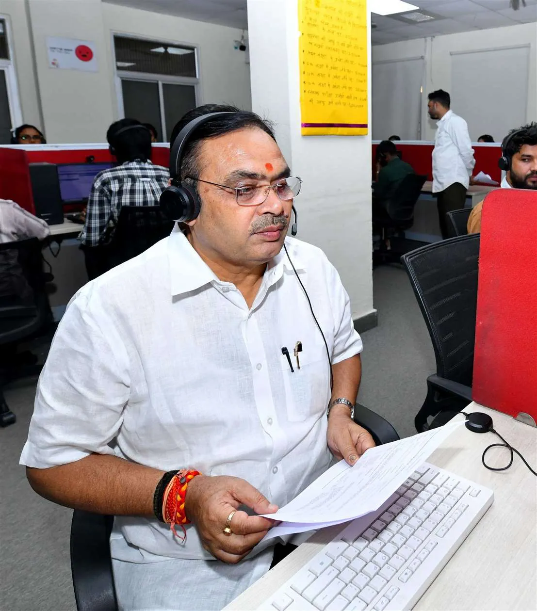 Rajasthan Sampark Helpline 181: The Chief Minister during the helpline inspection at the secretariat.