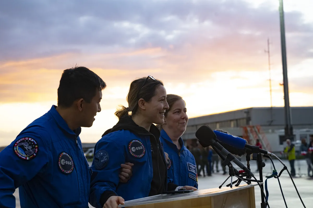 Sophie Adenot: Adenot speaks to reporters after landing in Cologne