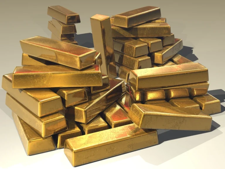Gold price today: bullion flat on 6 October after MCX slide to ₹1.49 lakh